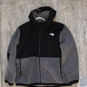 The North Face hooded Fleece Jacket New